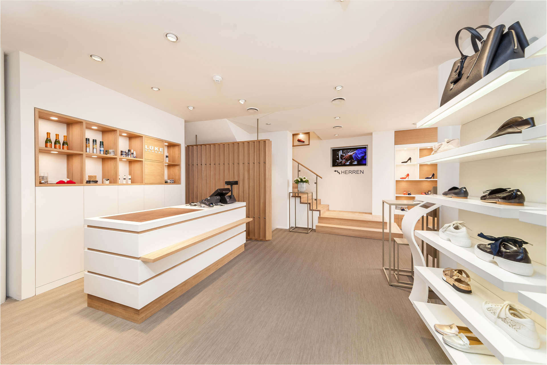 Oyster • Schuhe Lüke - Germany