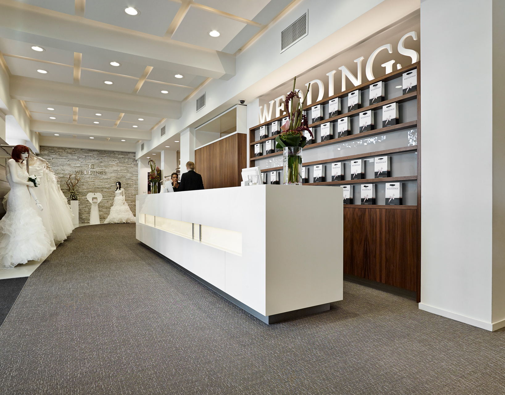 Juno • Weddings - Bridal boutique - Netherlands