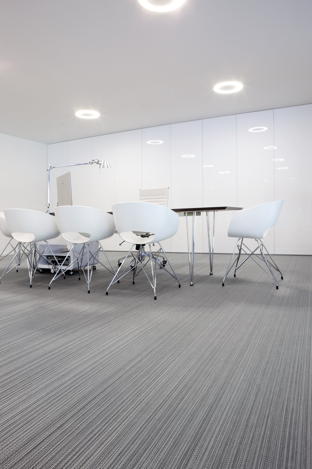 Diamond • Porsche Center - Belgium