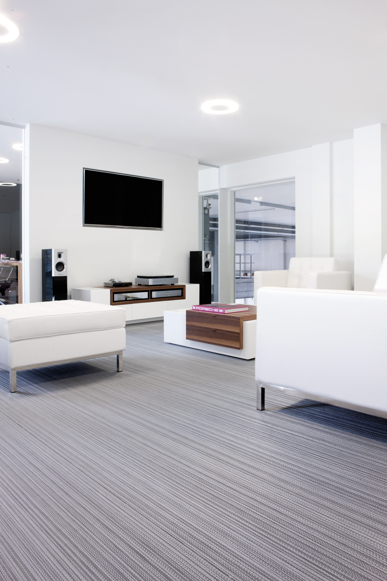 Diamond • Porsche Center - Belgium