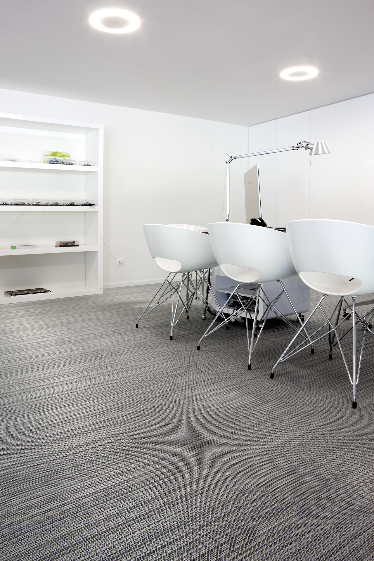 Diamond • Porsche Center - Belgium