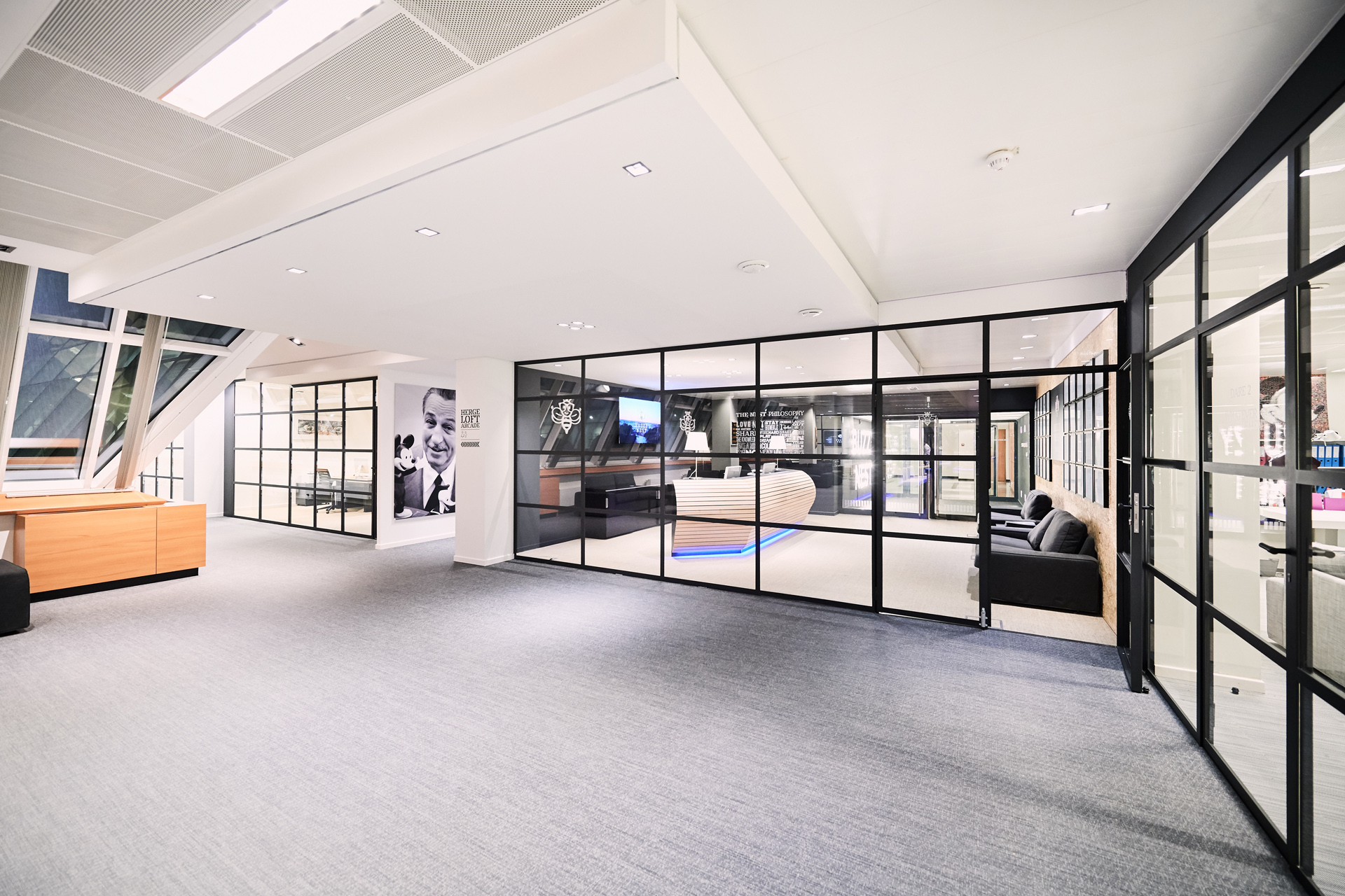 Diamond - Coffee Bean - Moonless Night - Planet • Buzzy Nest - Belgium