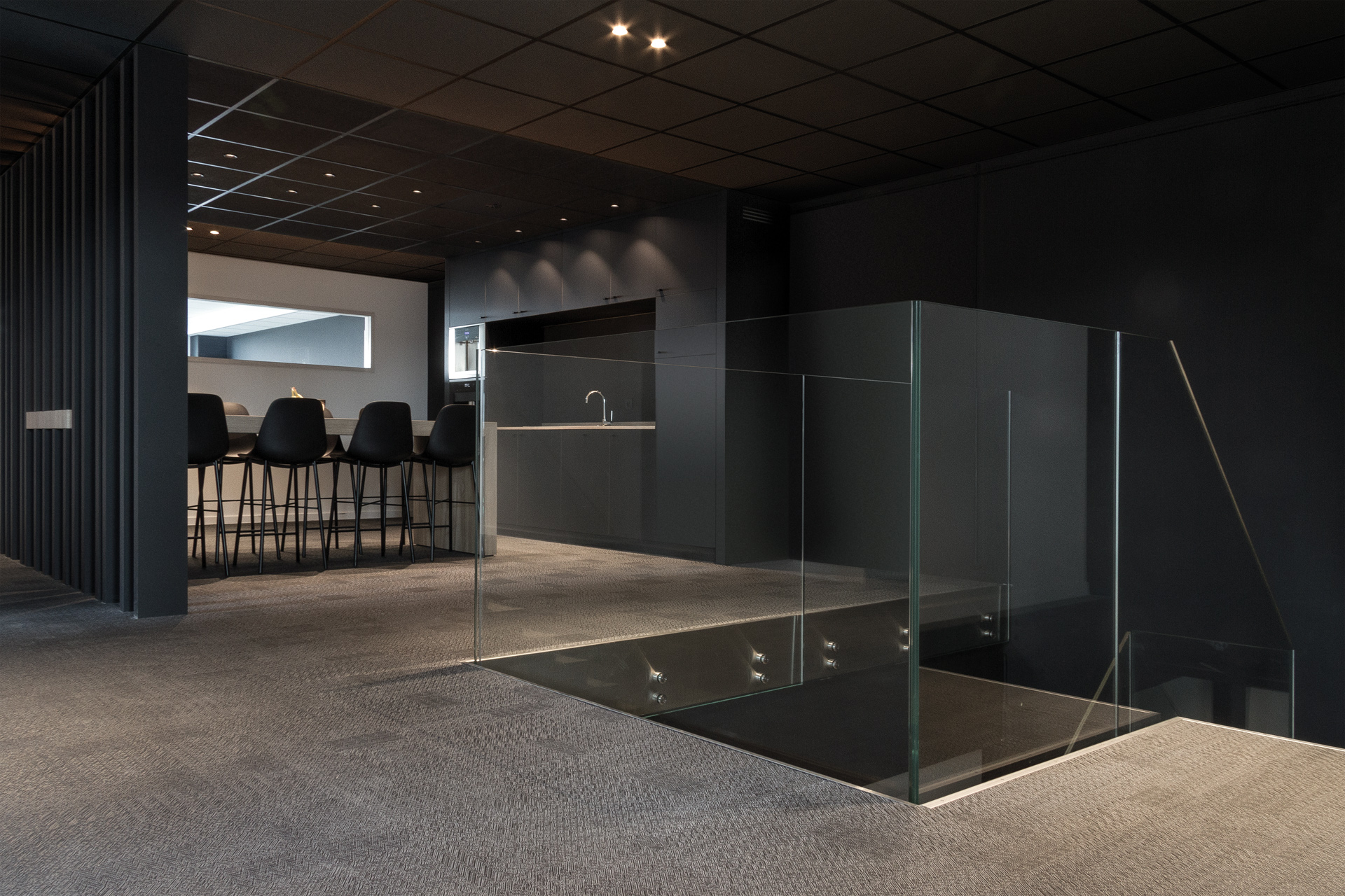 Magnetite Grey • DEI - Belgium