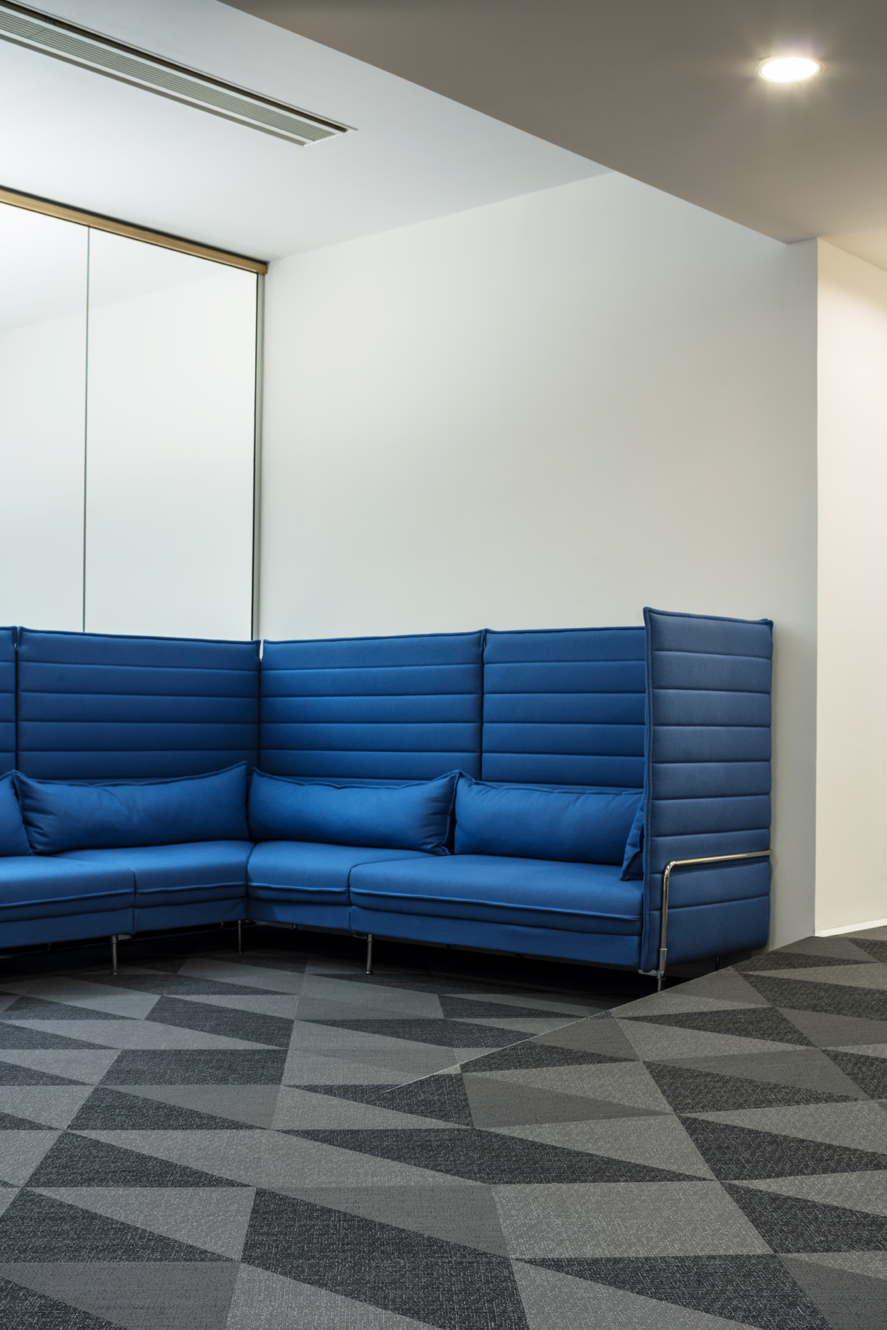 Titan - Andromeda - Planet • Fleischmarkt - Austria