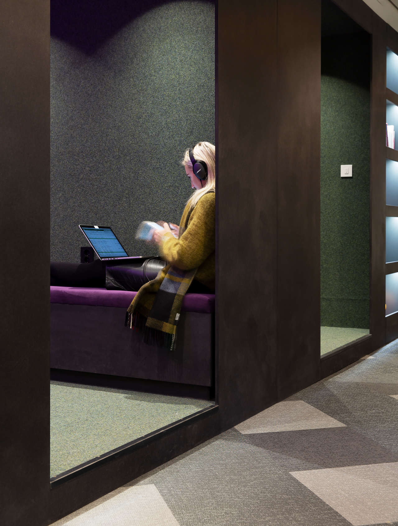 Andromeda - Black Hole - Asteroid - Zodiac • JCP Nordic - Norway