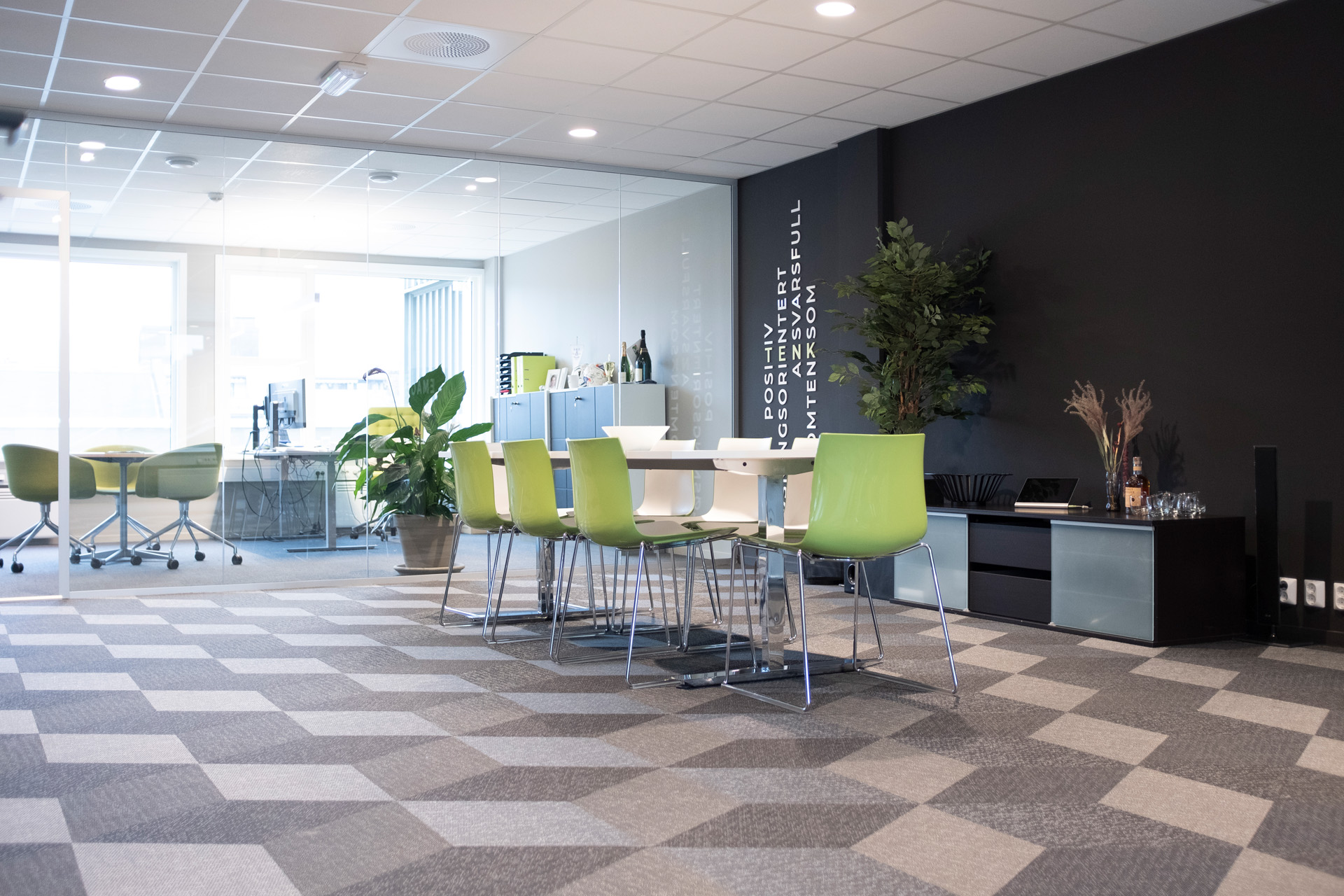 Moonrock - Black Hole • K19 - Norway