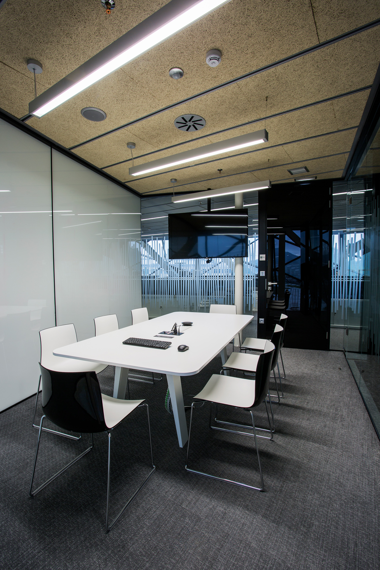 Diamond - Coffee Bean - Planet - Eclipse • Orona - Spain