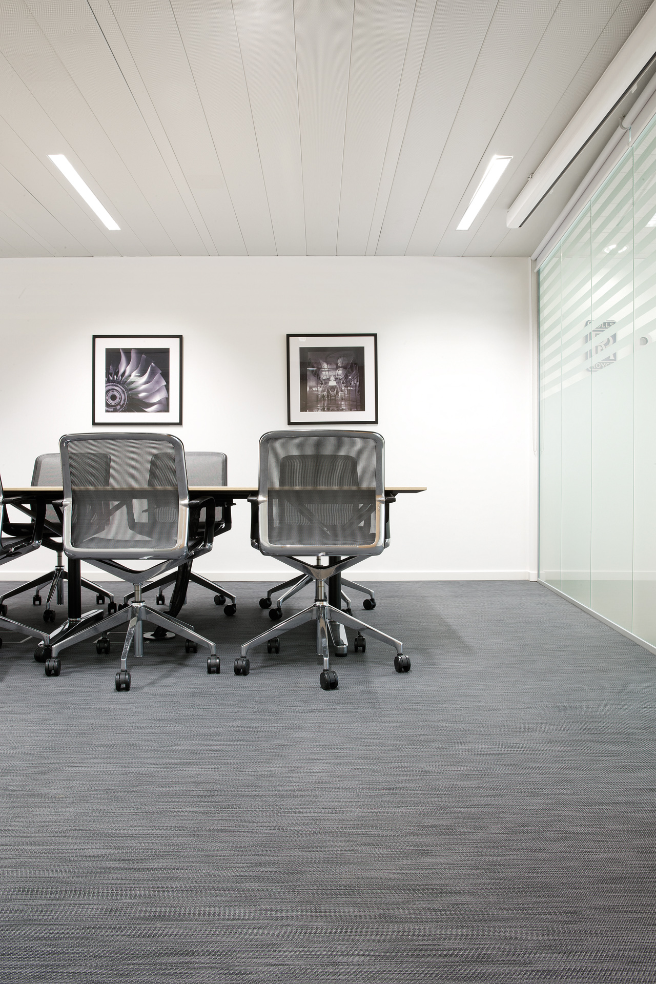 Iron • Rolls Royce - Belgium