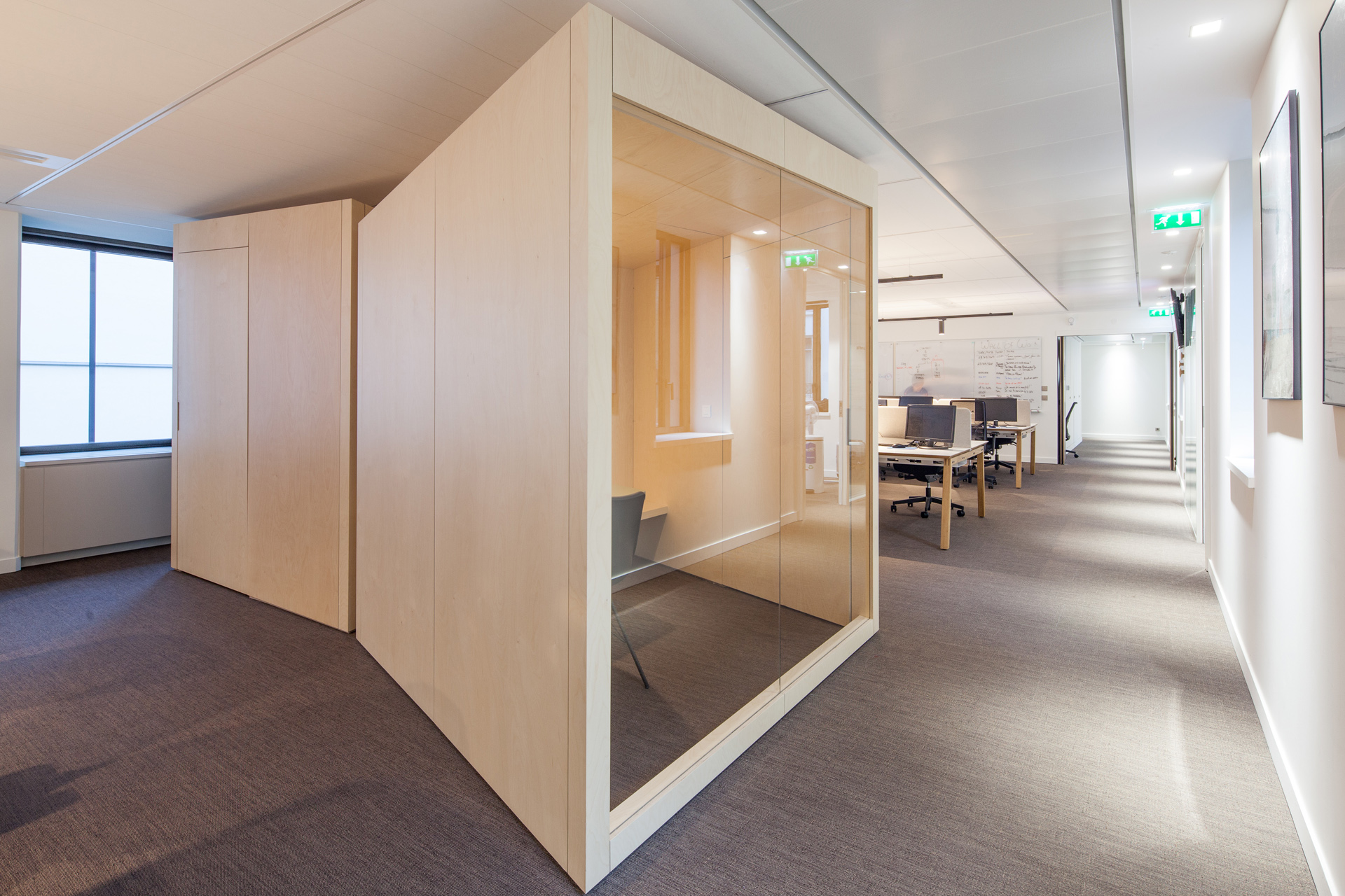 Orion • Weekenddesk - France